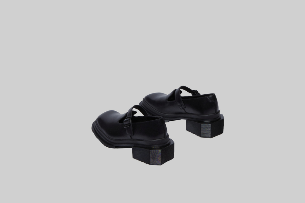 Dr. Martens Maybole Wanama Shoes - 32075001