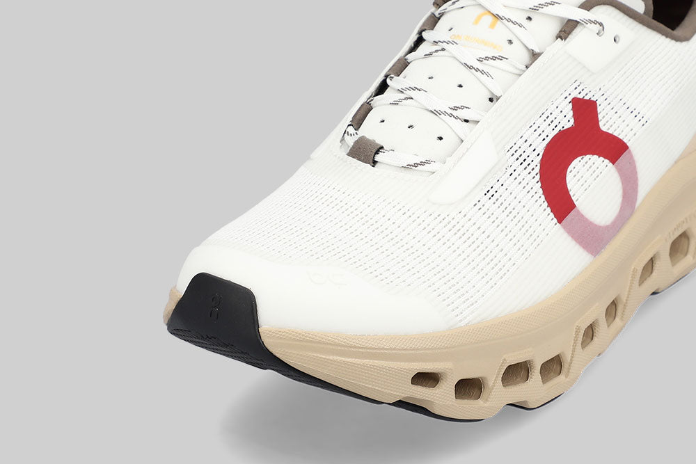 On Cloudmonster Void 'Year of the Horse' - 3MG10571217