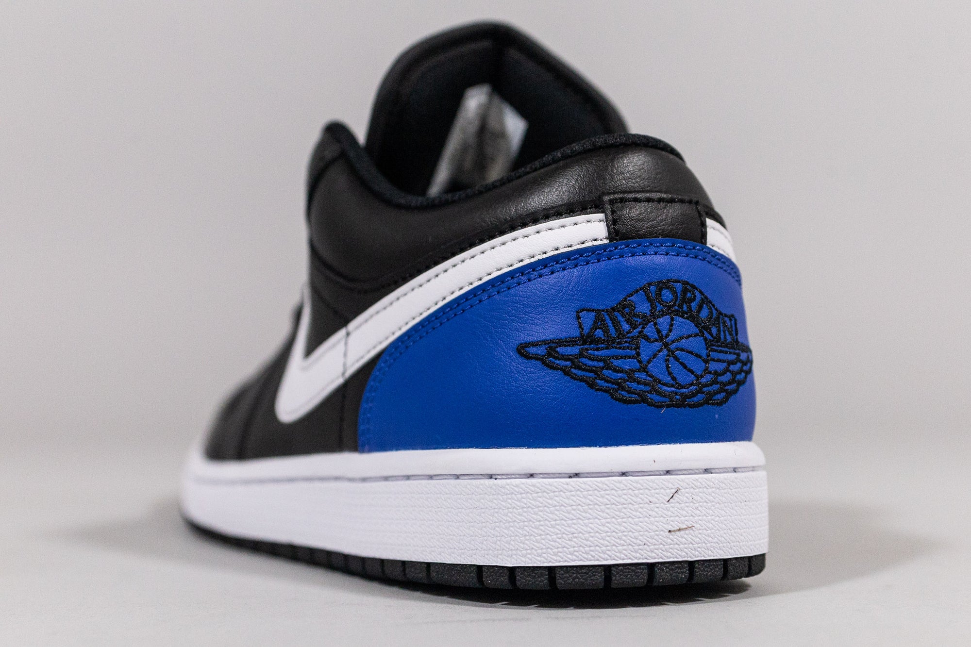 Air Jordan 1 Low 'Black Royal Toe' - [sku] - Lust México