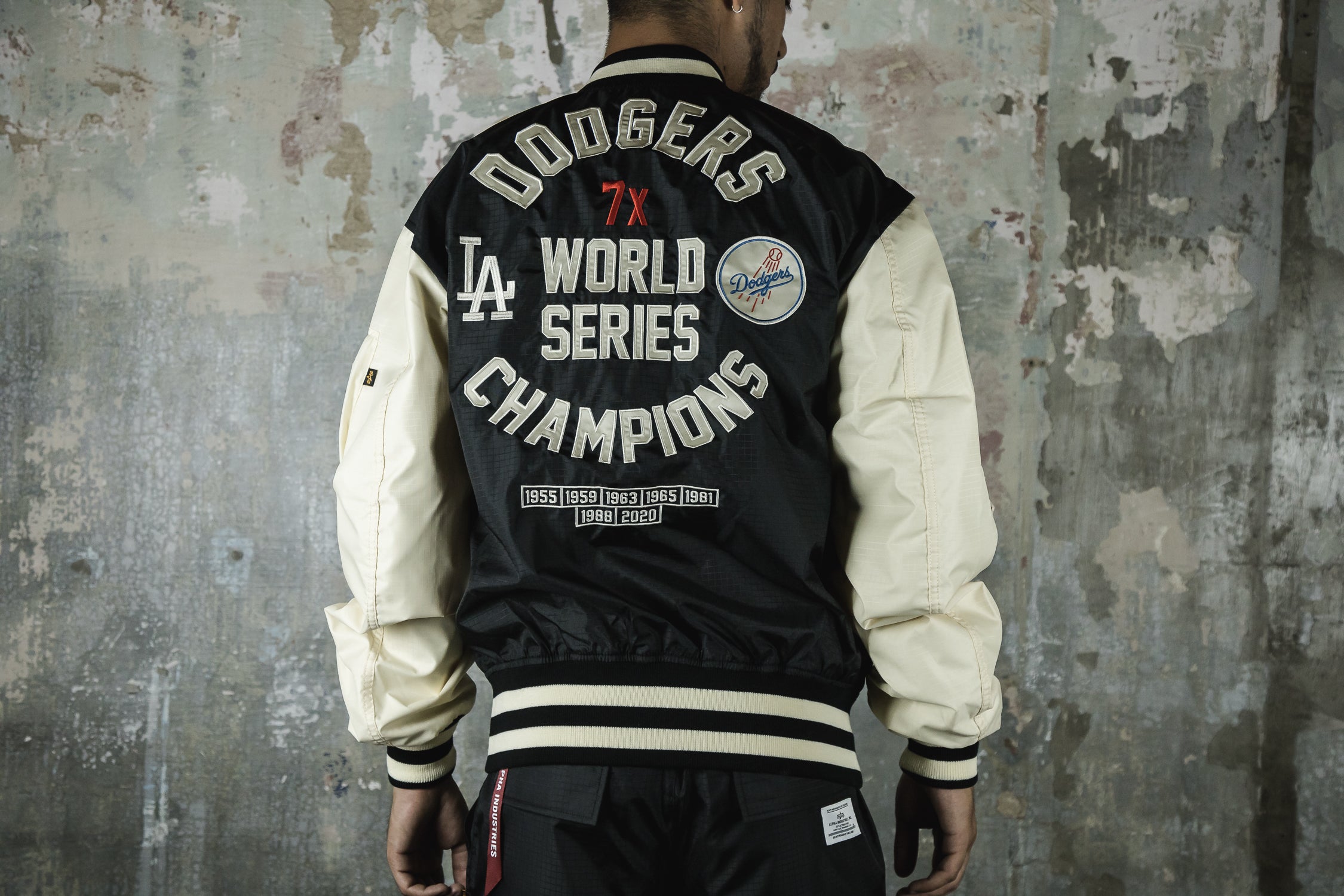 New Era Alpha Industries x MLB Los Angeles Dodgers Reversible