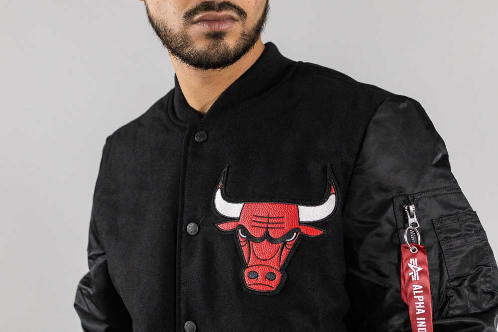 New Era x Alpha Industries Chicago Bulls MLB MA-1 Jacket - [sku] - Lust México