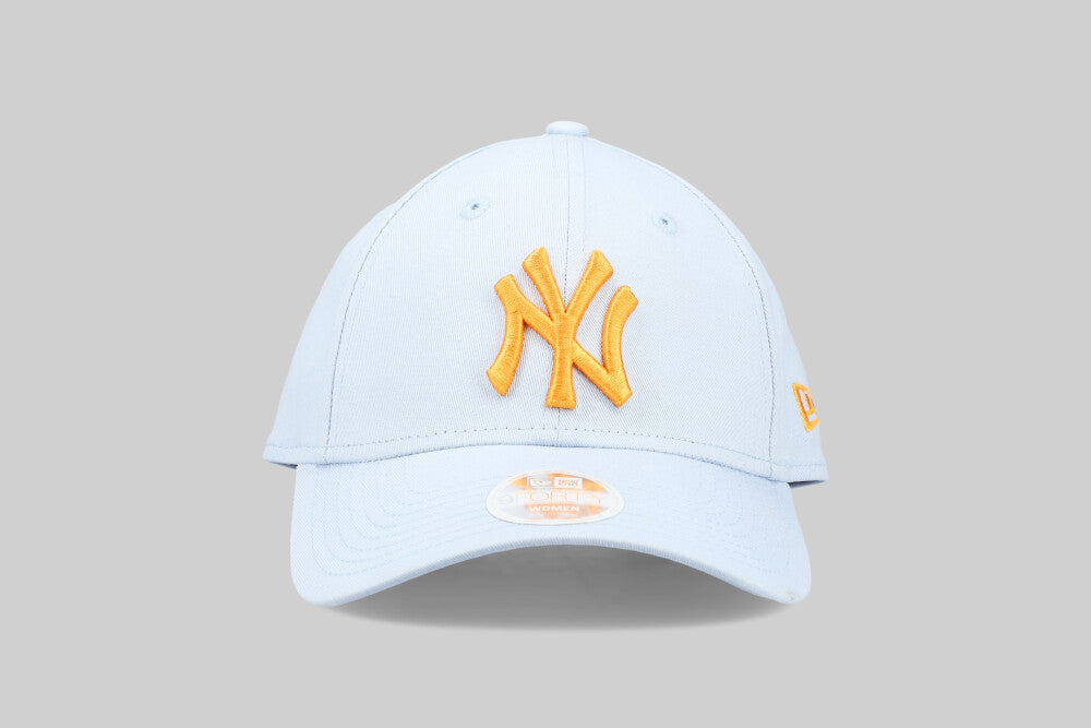Women's New Era New York Yankees MLB League Essentials 9Forty Strapback - [sku] - Lust México