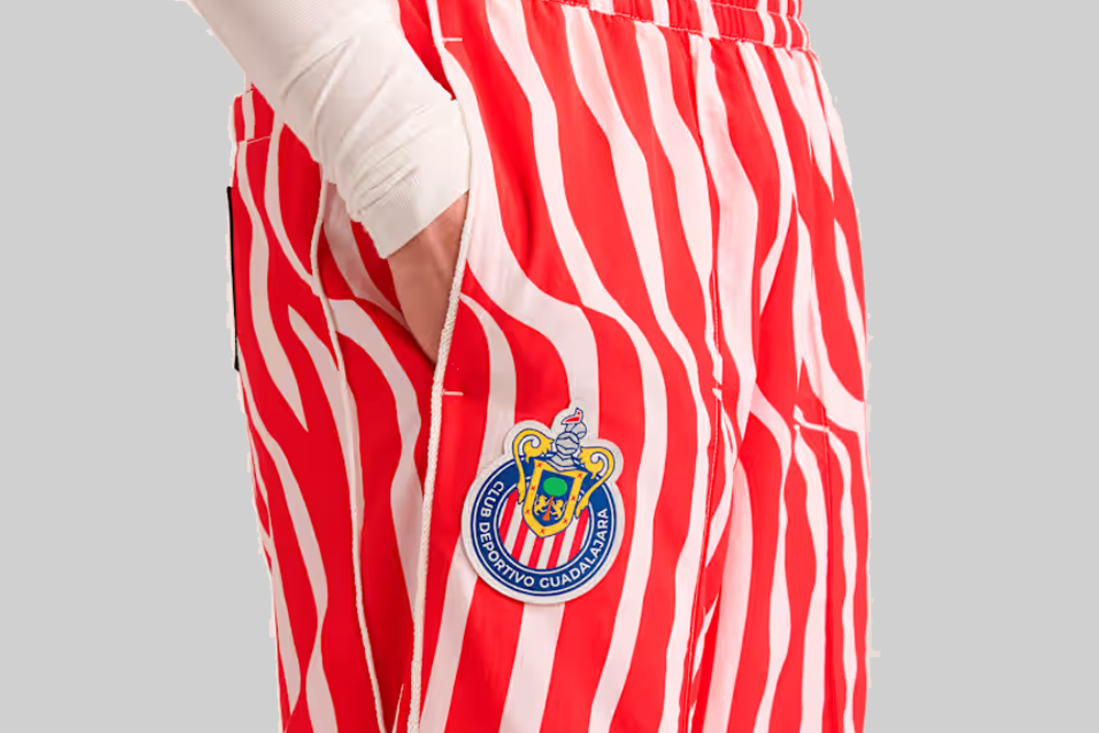 Puma x LYM x CHIVAS T7 Pant - 637137 11