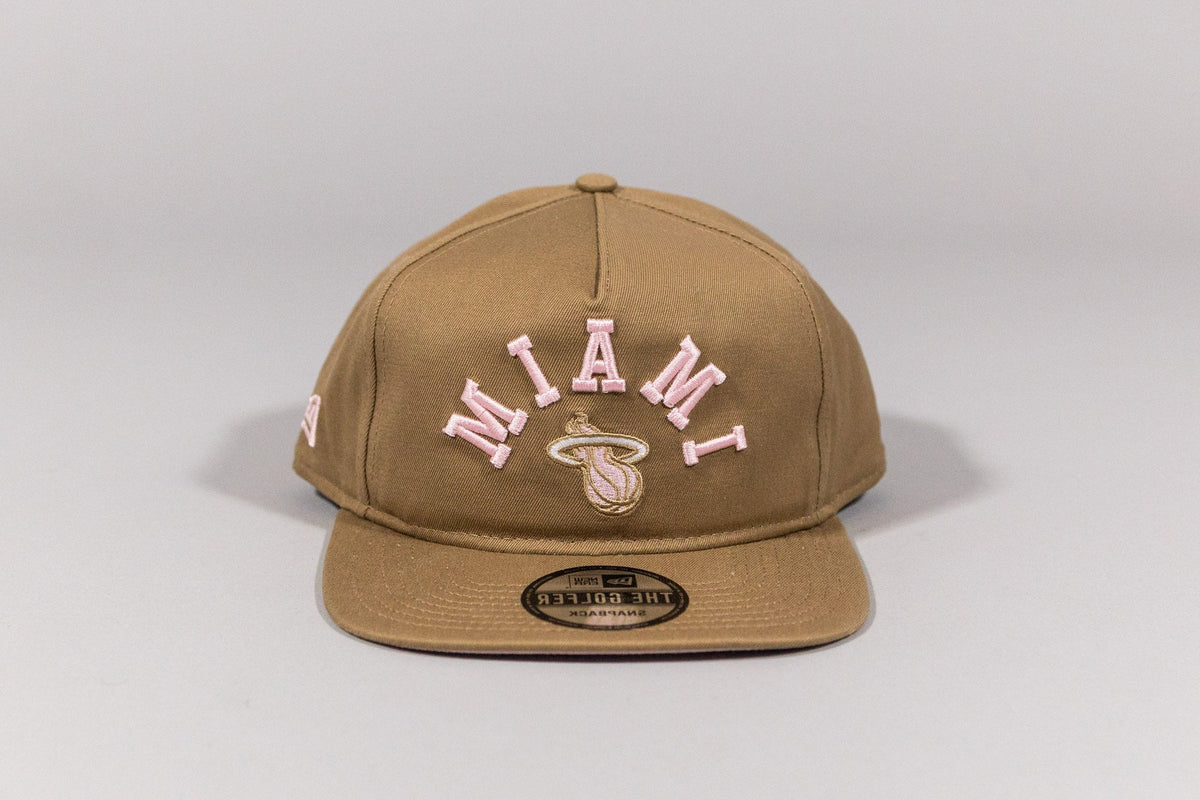 New Era Miami Heat Disturbance Golfer Cap - [sku] - Lust México