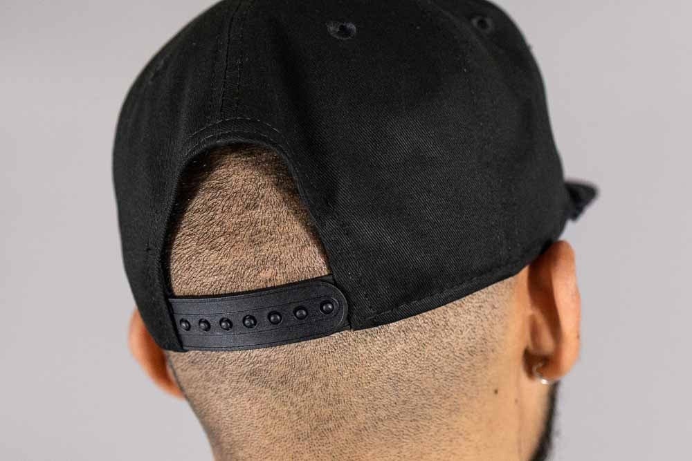 New Era x Lust Doodle Script Golfer Cap - [sku] - Lust México