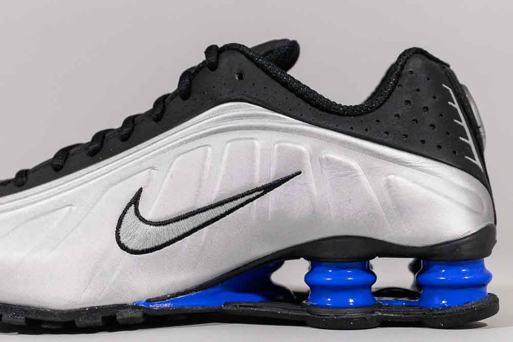 Women's Nike Shox R4 'Metallic Silver and Black' - [sku] - Lust México