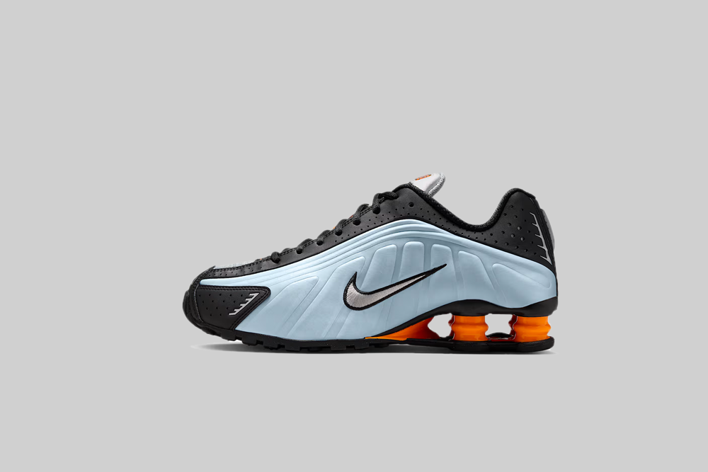 Nike Shox R4 &
