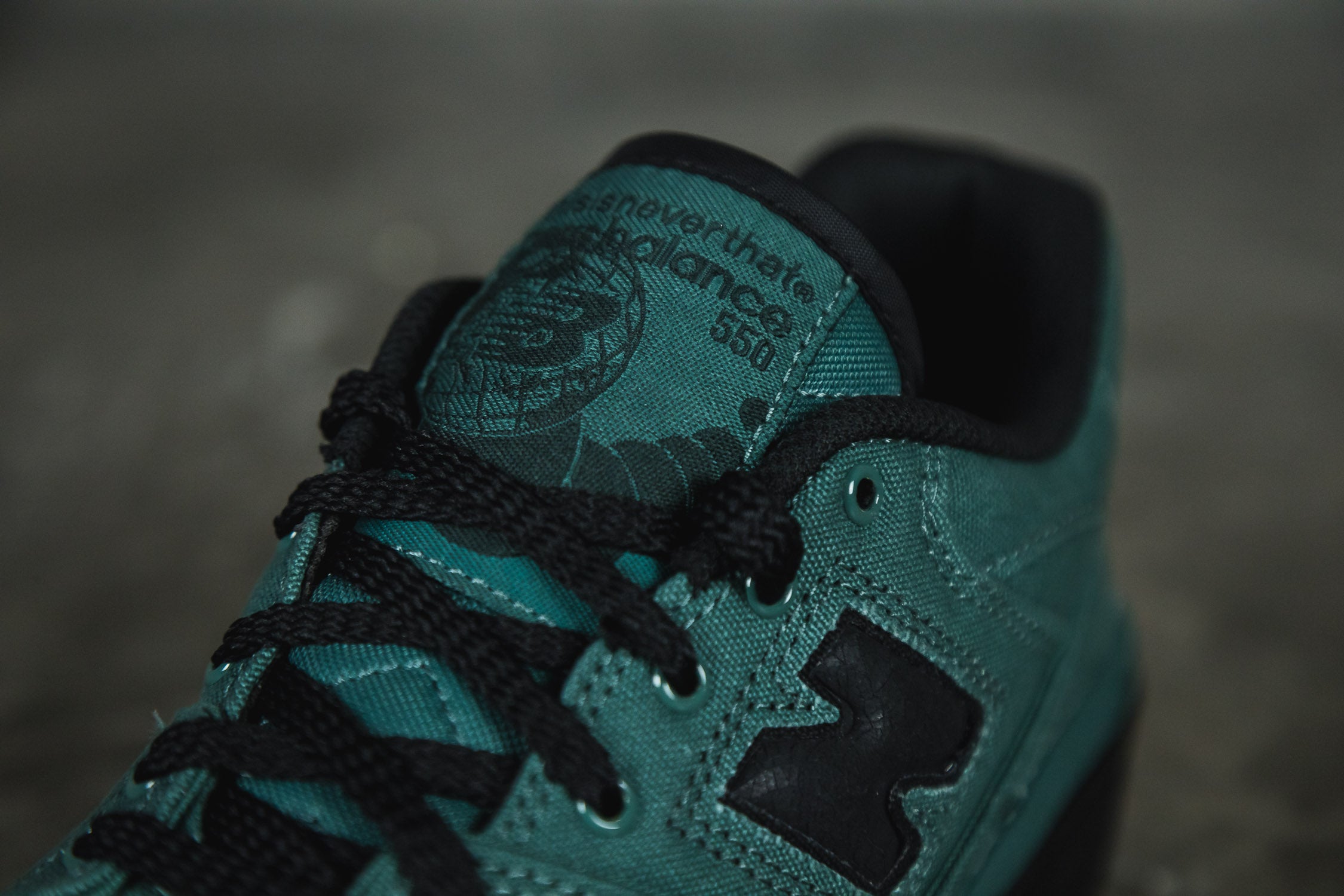 New Balance x ThisIsNeverThat BB550 – Lust México