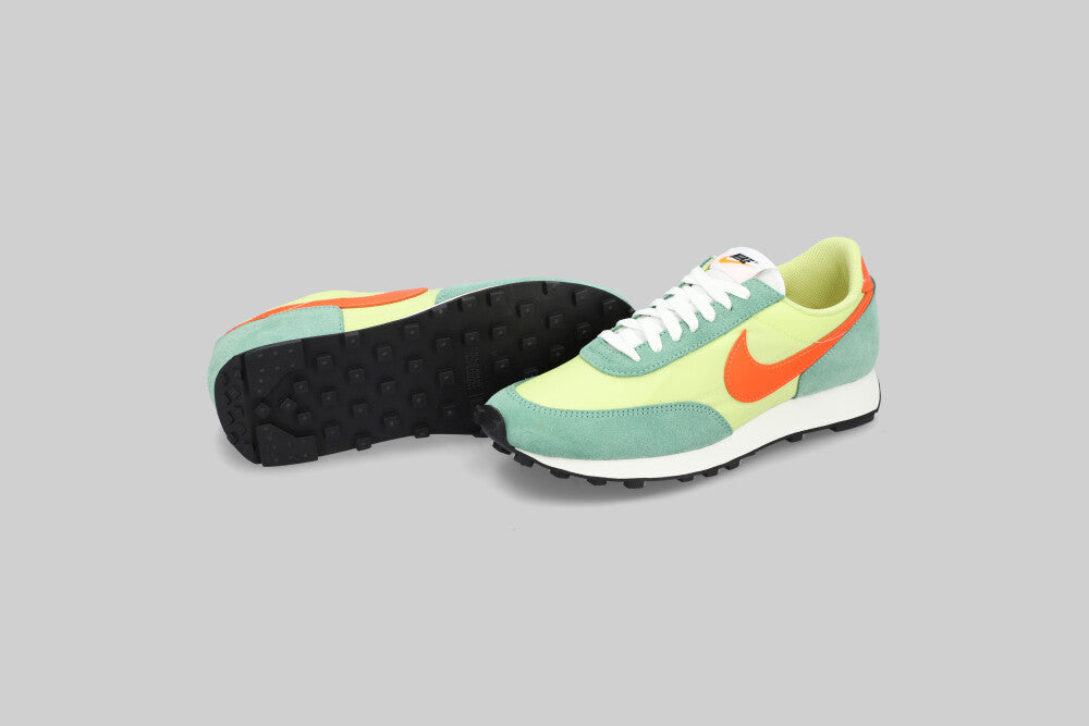 Nike Daybreak 'Limelight and Healing Jade'