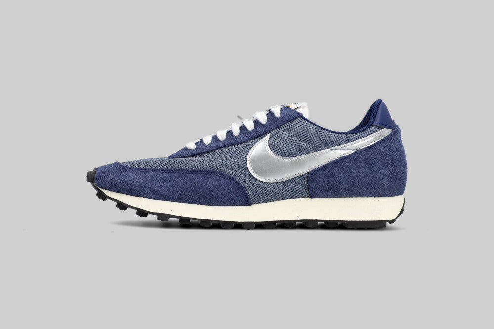 Nike Daybreak 'Blue Void and Diffused Blue'