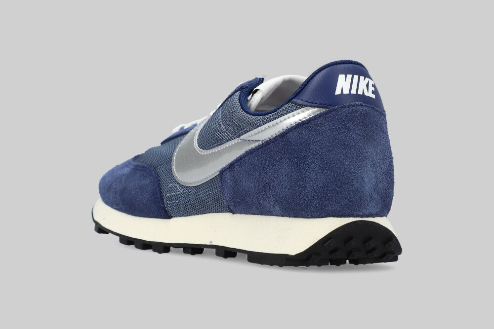 Nike Daybreak 'Blue Void and Diffused Blue'