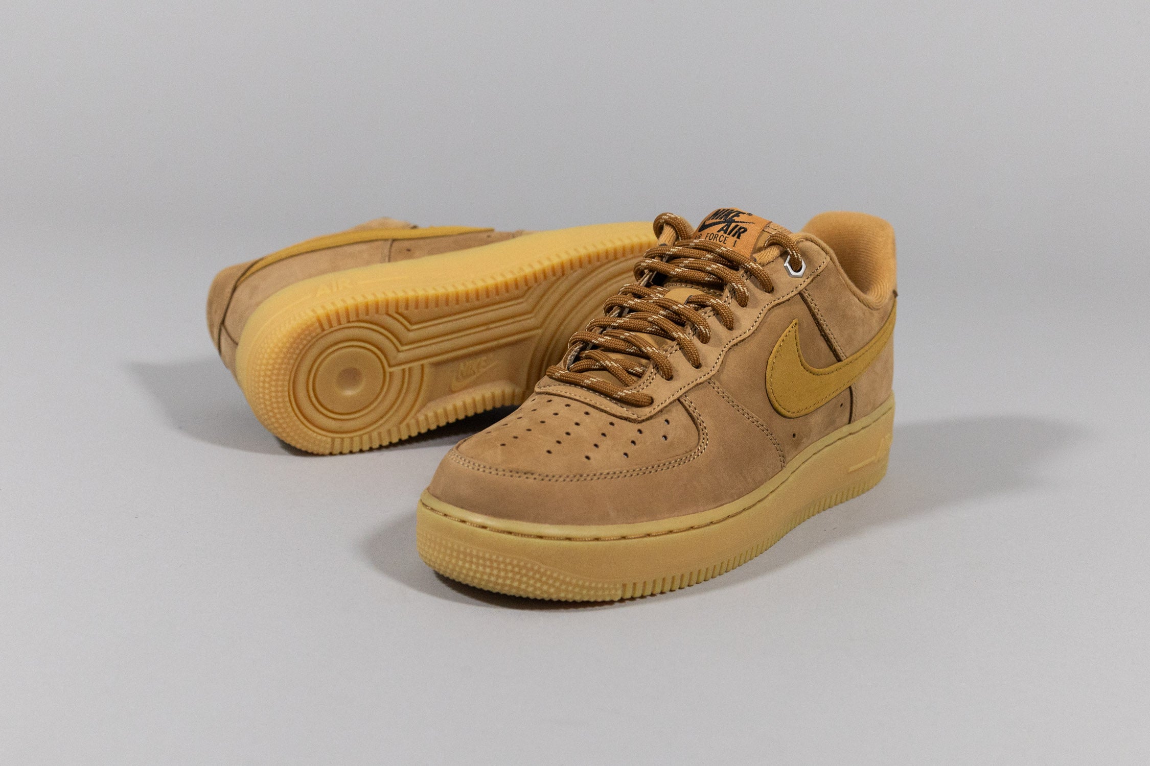 Tenis Nike Air Force 1 07