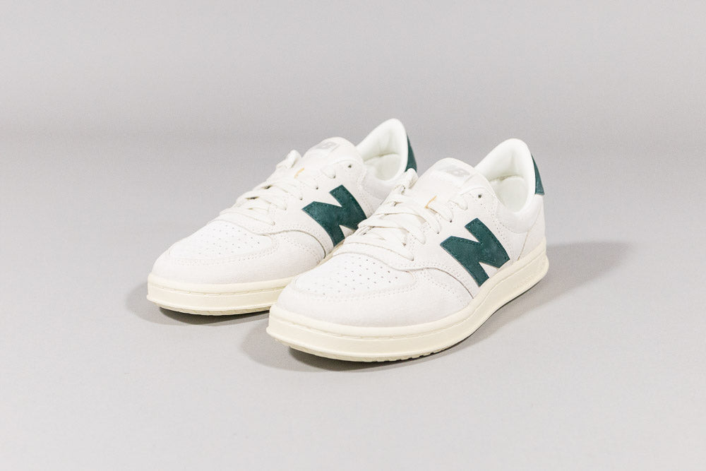 New Balance T500 'Sea Salt and Marsh Green' - [sku] - Lust México