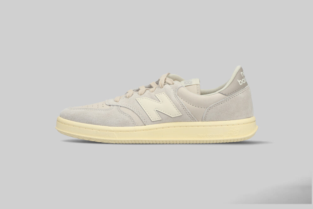 New Balance CT500 'Taupe Suede' - CT500SNA FTW - SNEAKERS - MEN - ADULT - INLINE - WI - 25 en Lust México