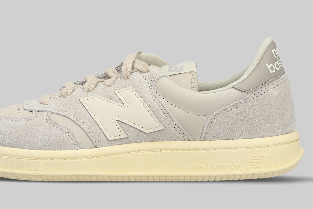 New Balance CT500 'Taupe Suede' - CT500SNA FTW - SNEAKERS - MEN - ADULT - INLINE - WI - 25 en Lust México