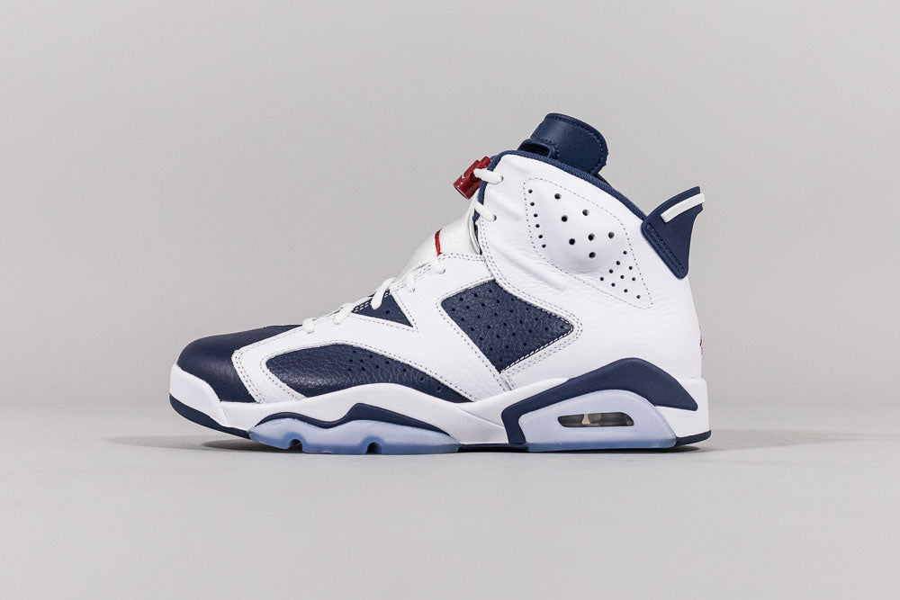 Air Jordan 6 &