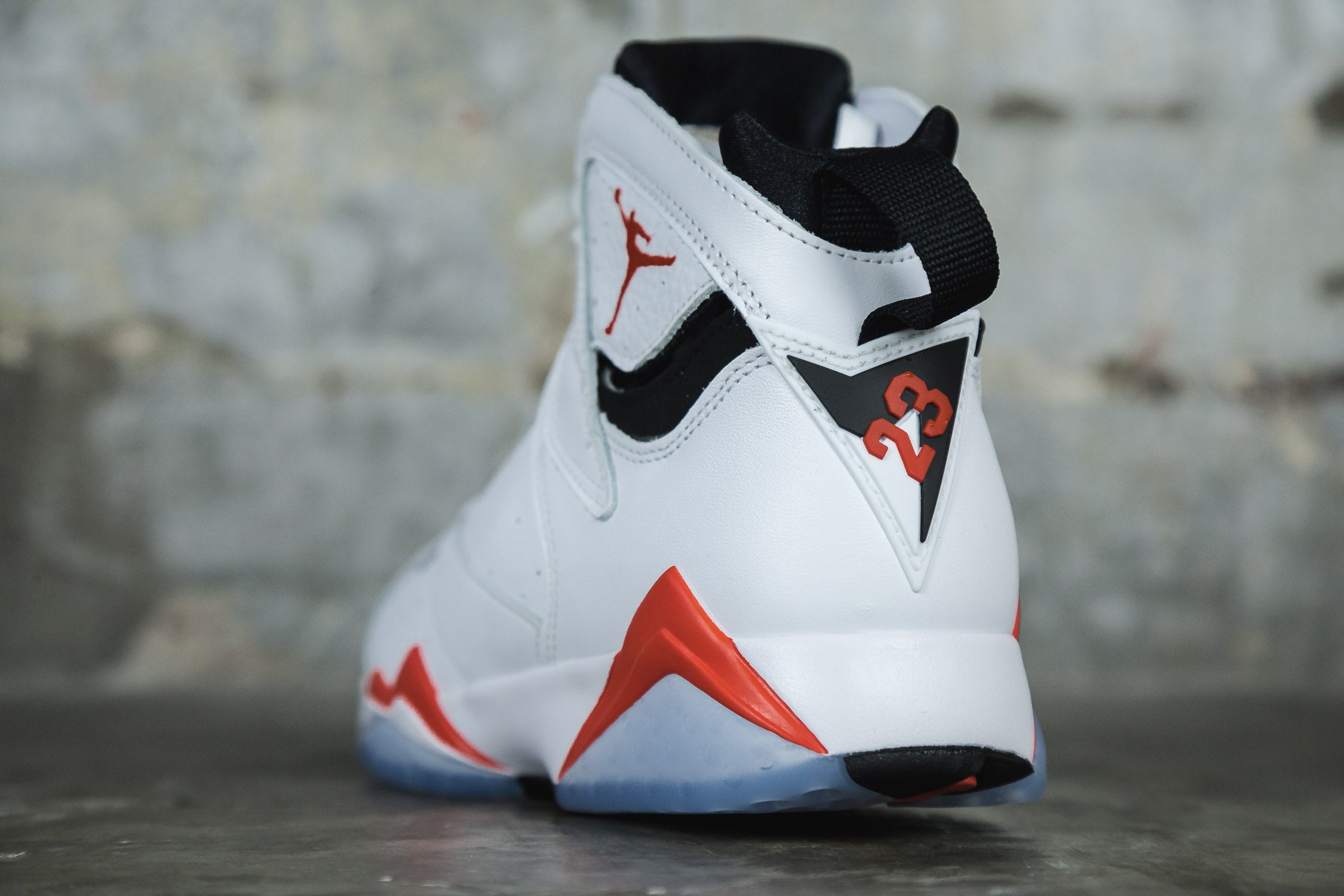 Air Jordan 7 'White Infrared'