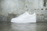 Nike Air Force 1 Low &