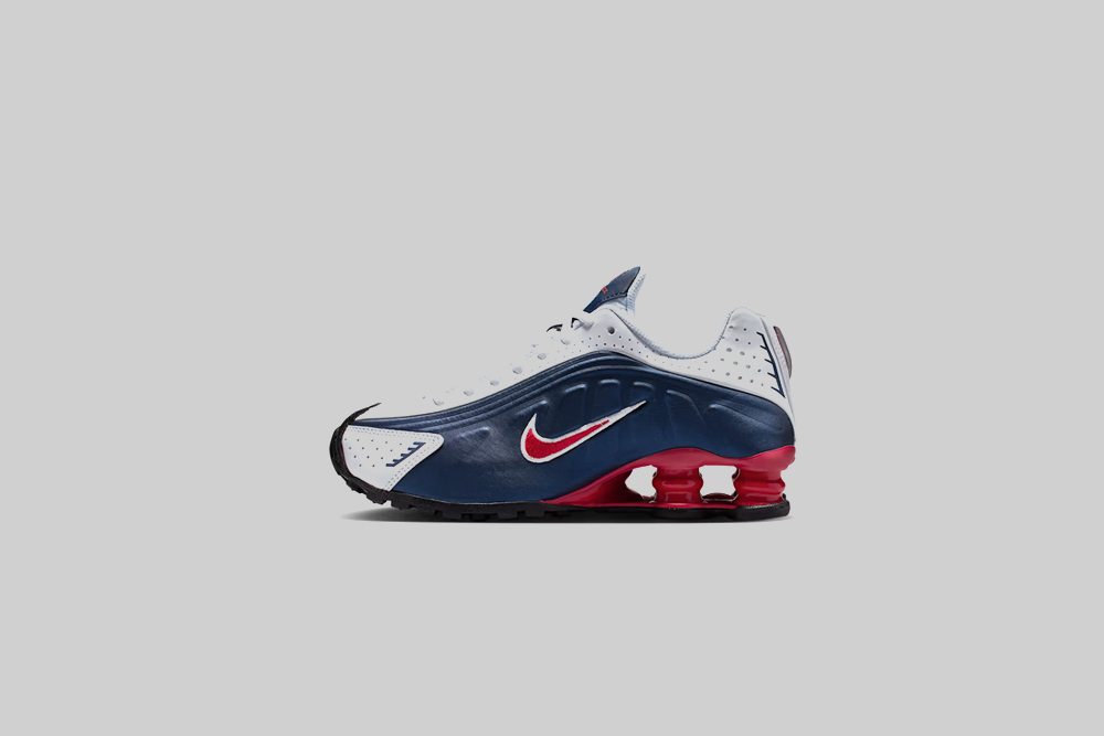 Nike Shox R4 (GS) &