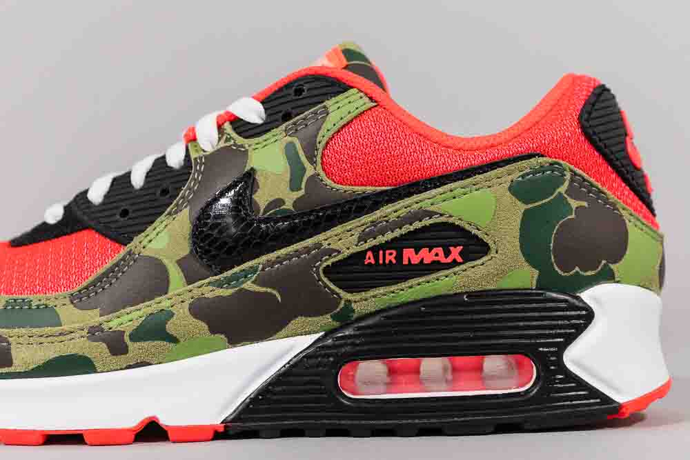 Nike Air Max 90 &