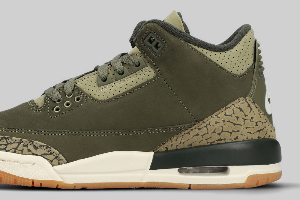 Air Jordan 3 'Medium Olive' (GS) - DM0967-202 FTW - SNEAKERS - KIDS - KIDS - QS - WI - 25 en Lust México
