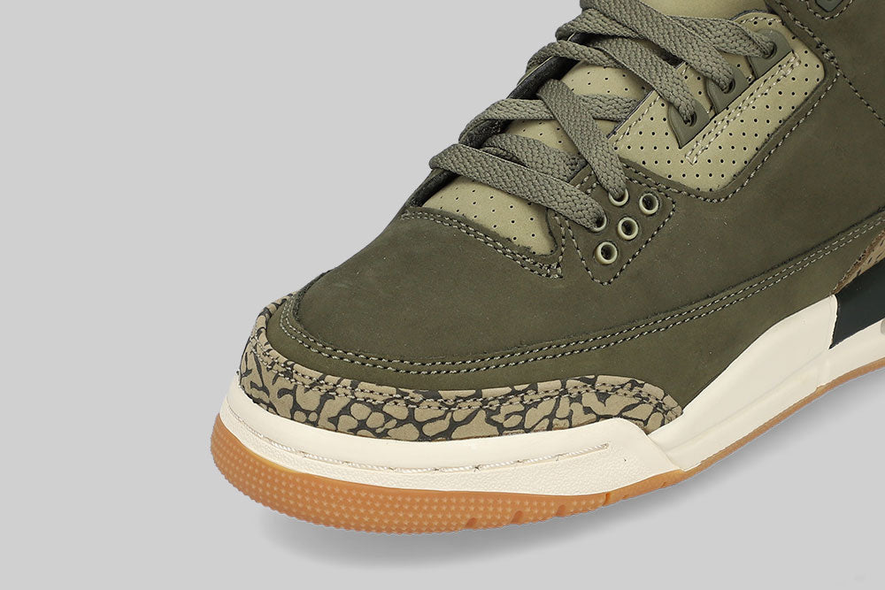Air Jordan 3 'Medium Olive' (GS) - DM0967-202 FTW - SNEAKERS - KIDS - KIDS - QS - WI - 25 en Lust México