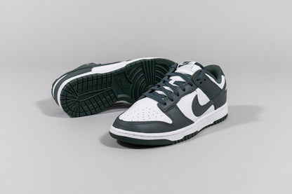 Nike Dunk Low &