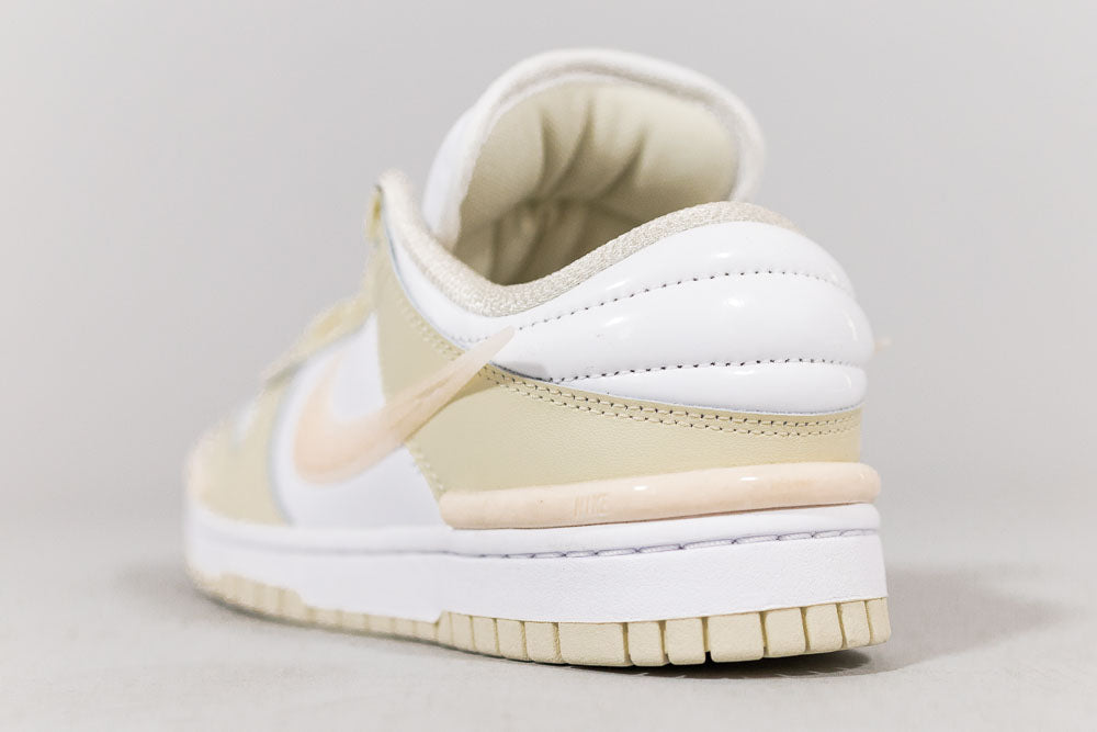 Women's Nike Dunk Low Twist 'Coconut Milk' - [sku] - Lust México