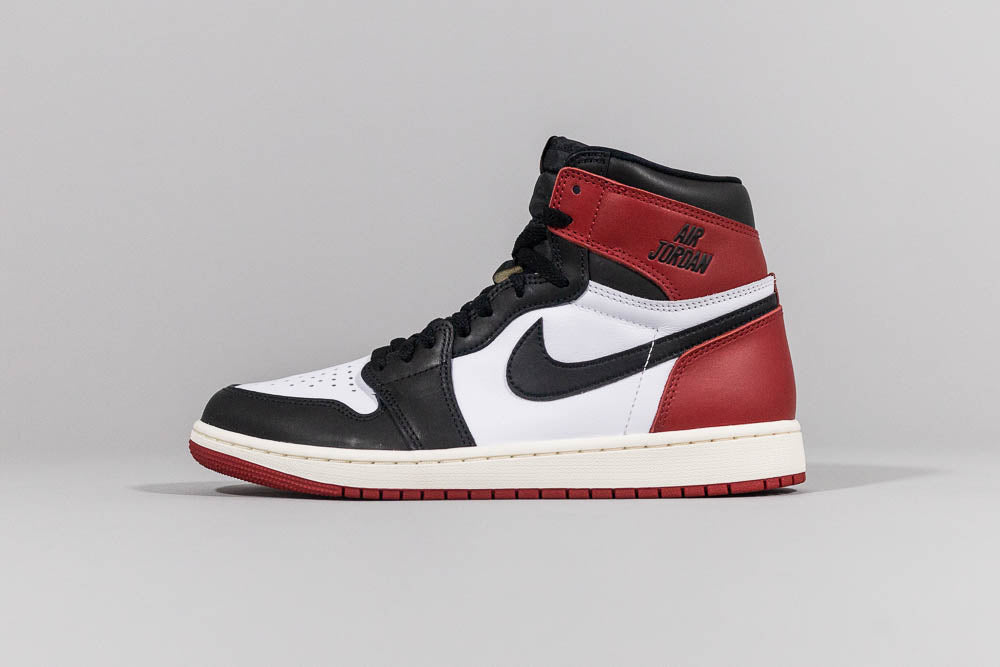 Air Jordan 1 High OG &