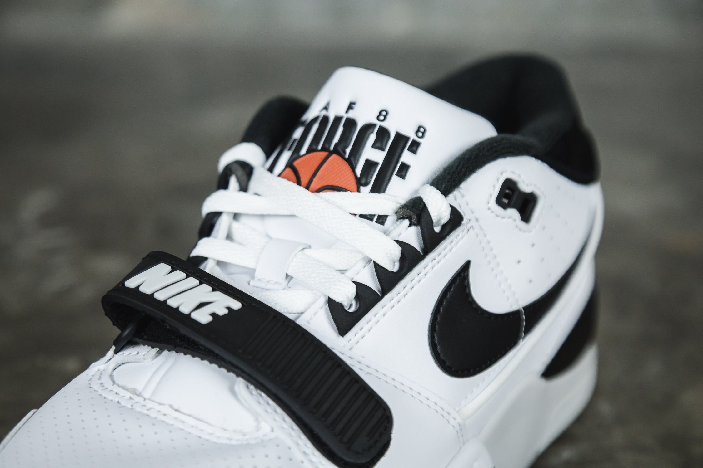 Nike AAF88 x Billie 'Black and White'