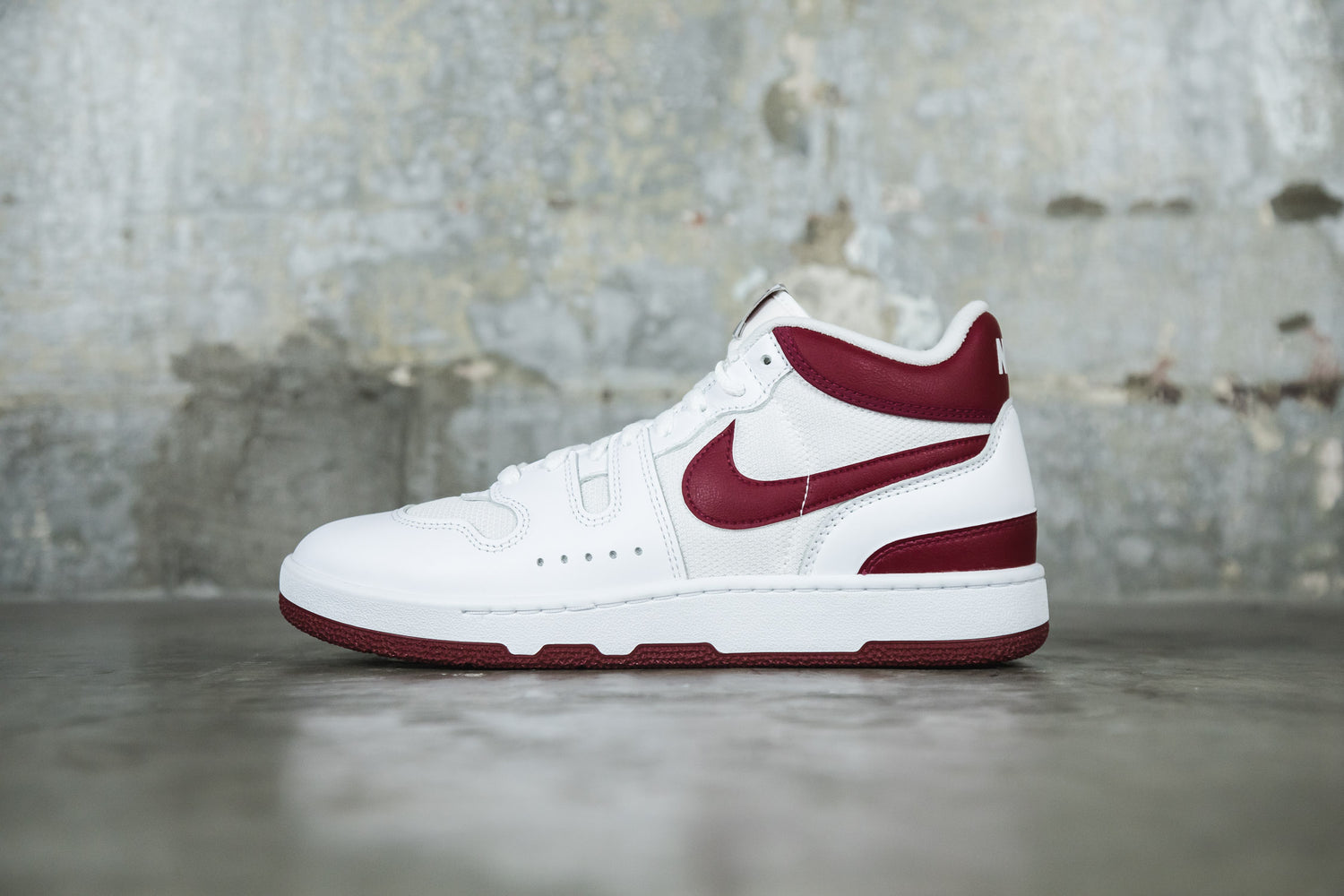 Nike Attack QS SP &