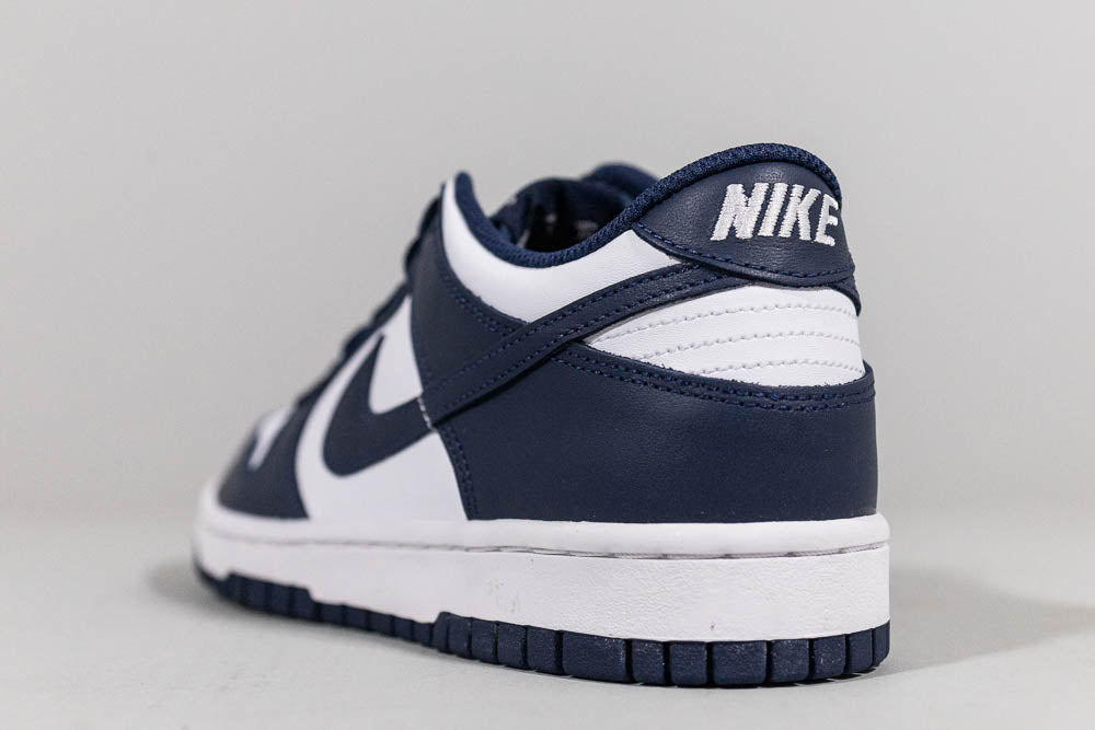 Nike Dunk Low &