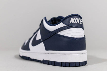 Nike Dunk Low &