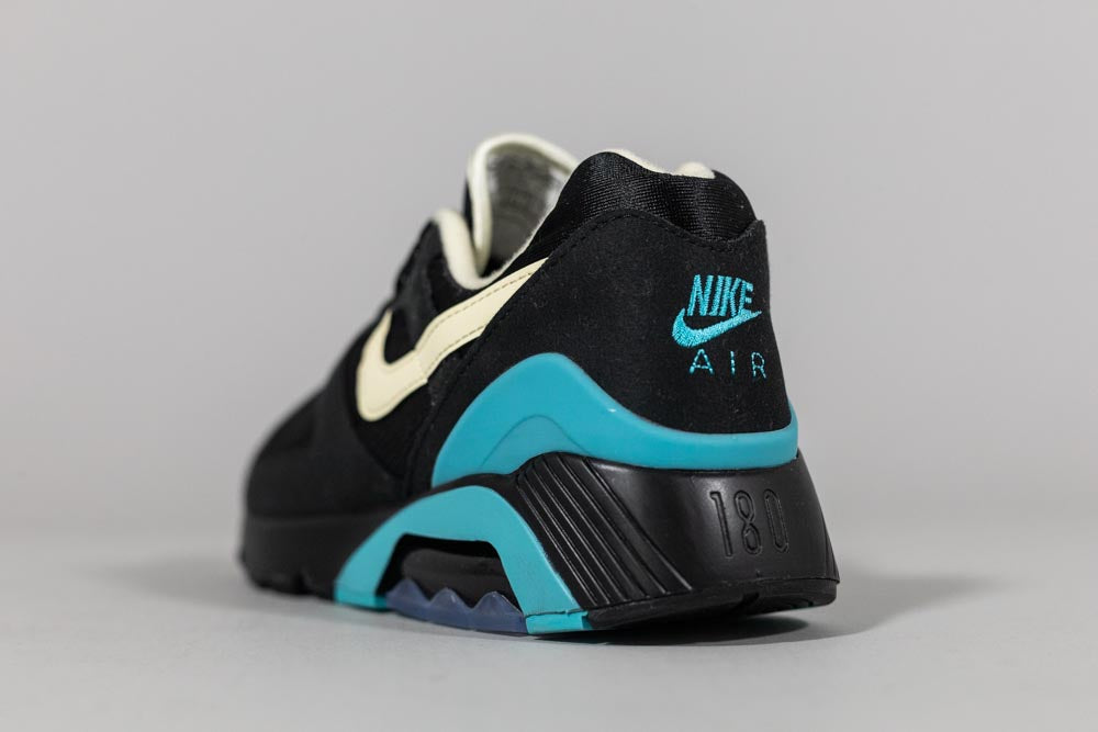 Nike Air Max 180 &