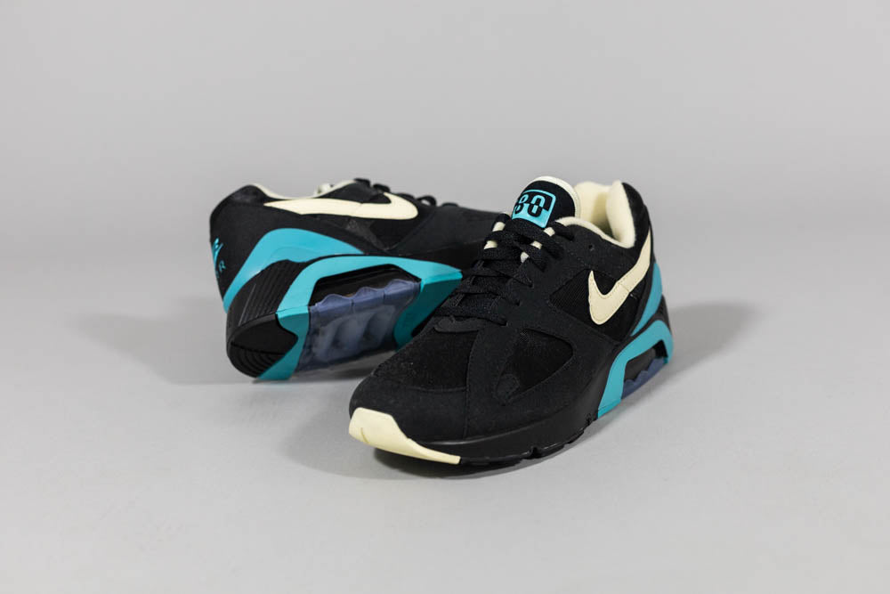 Nike Air Max 180 &