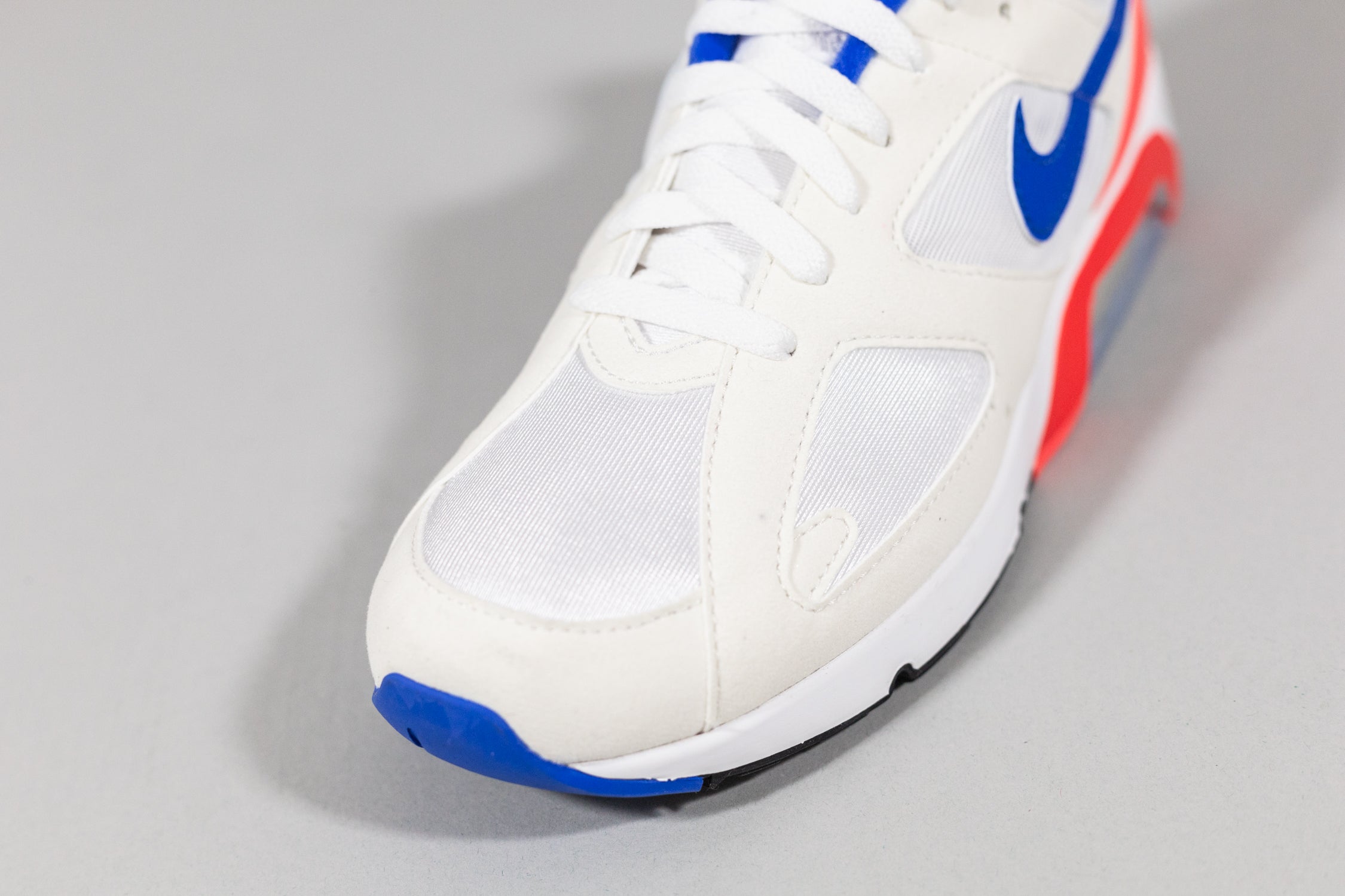 Nike Air 180 &