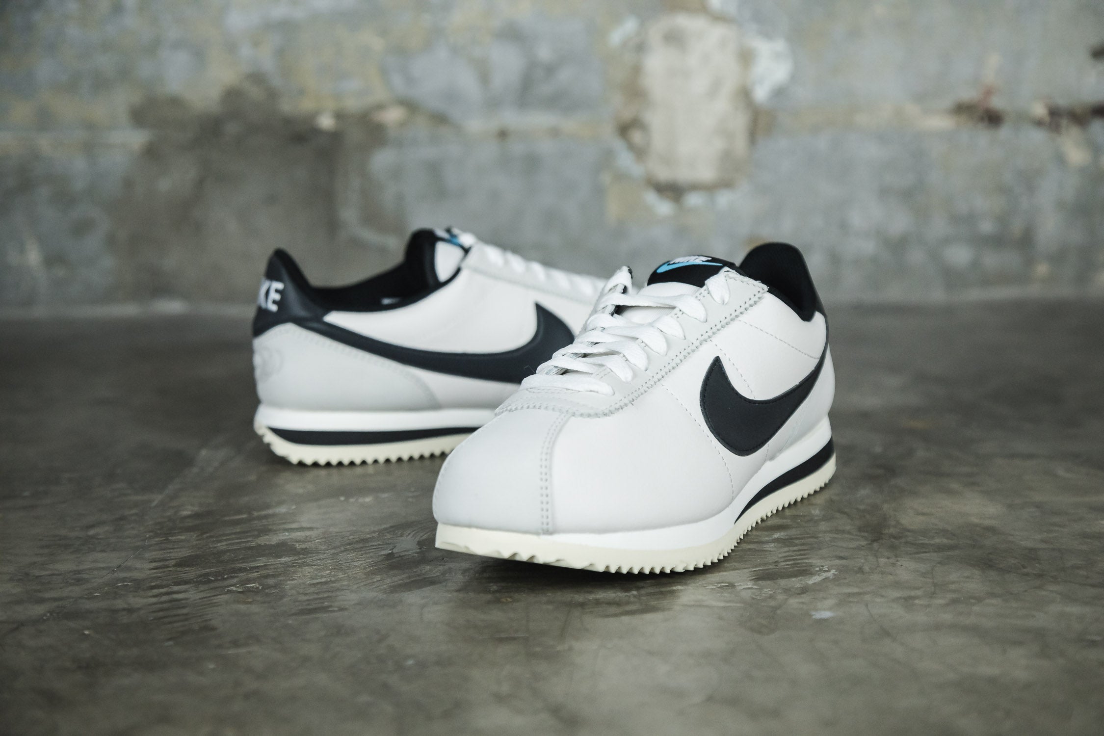 Nike WMNS Cortez SE Supersonic 27cm FN7650-030-