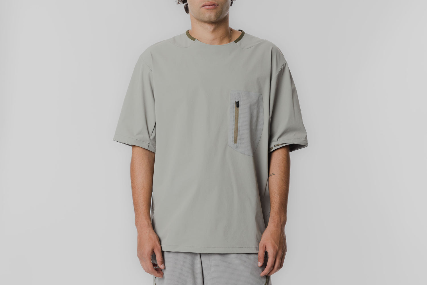 Oakley Latitude Flight Convert Shell Tee - [sku] - Lust México