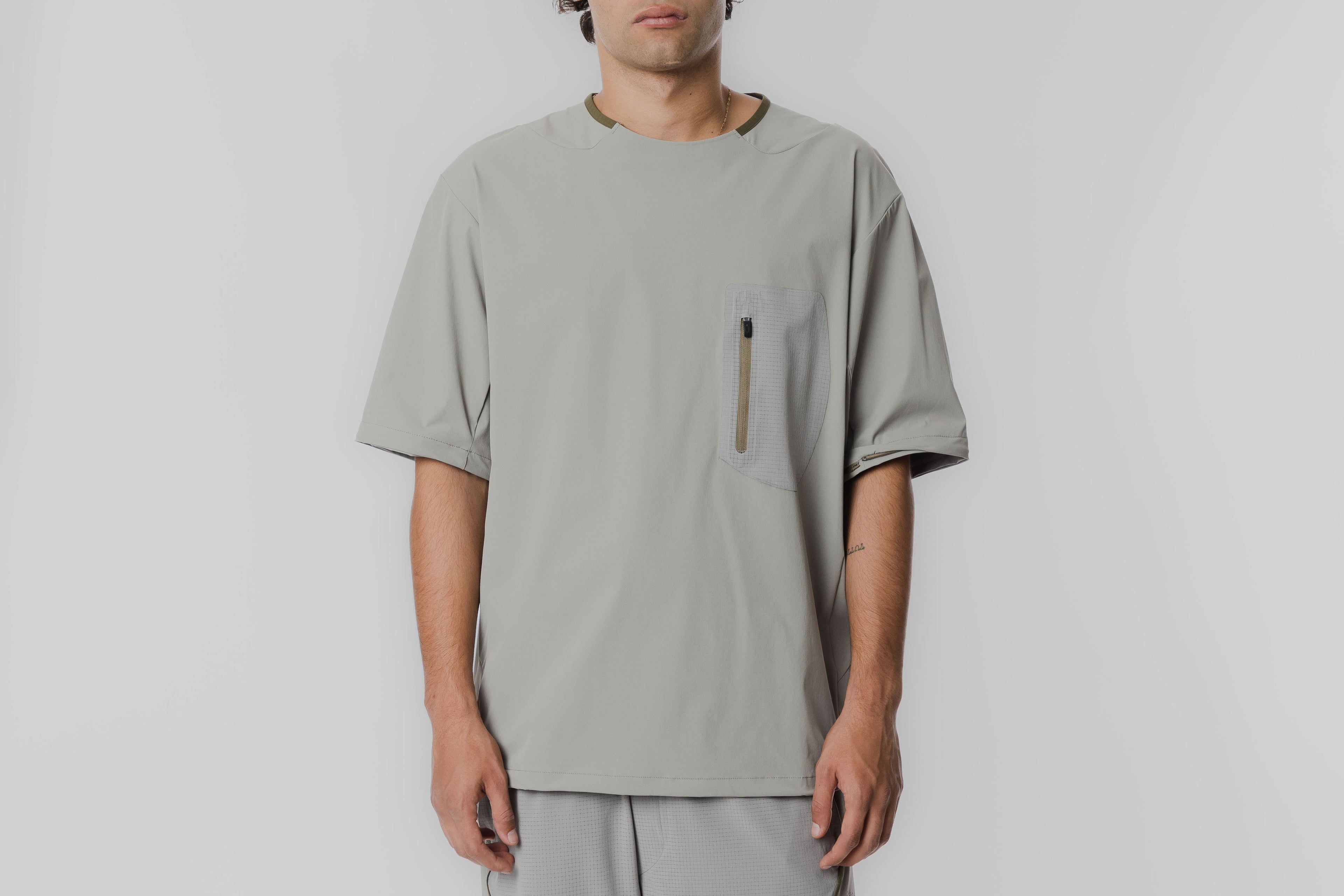 Oakley Latitude Flight Convert Shell Tee - [sku] - Lust México