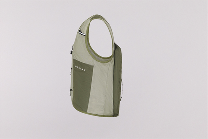 Oakley Latitude Flight Vest Poncho