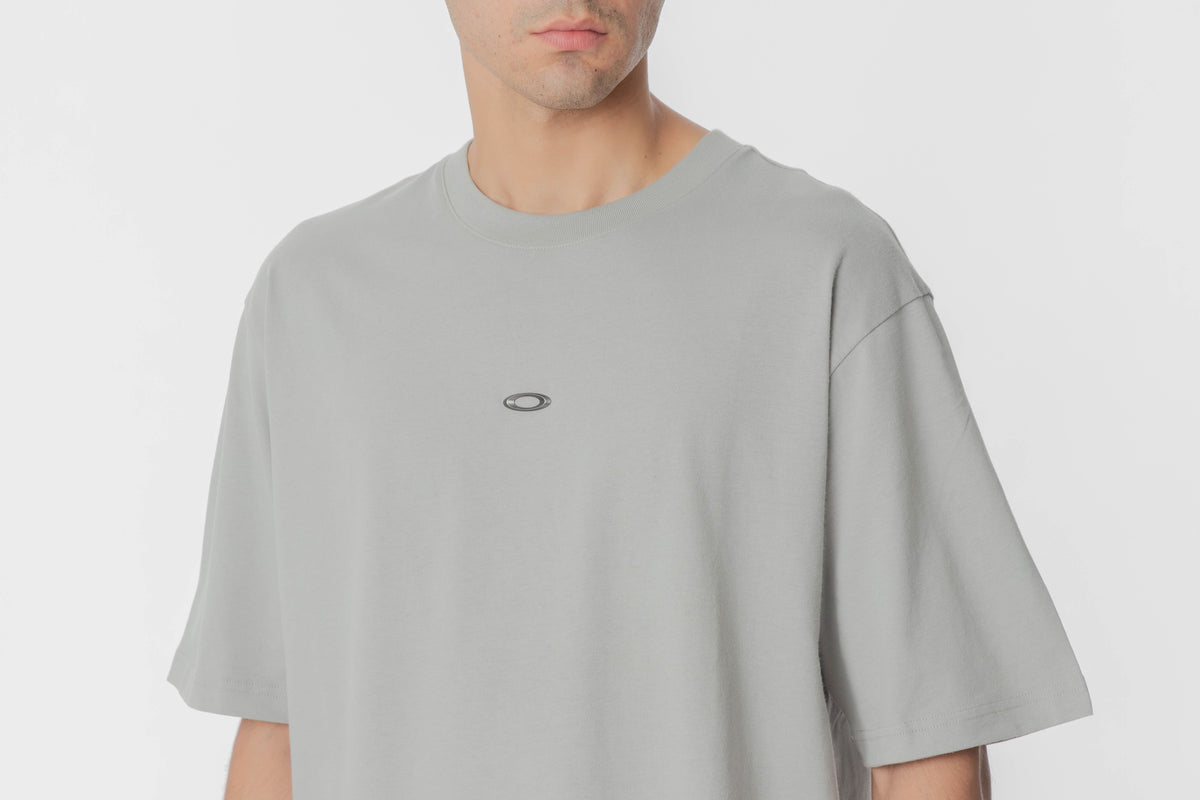 Oakley Metal Rise Tee - FOA407825-314 - Lust México