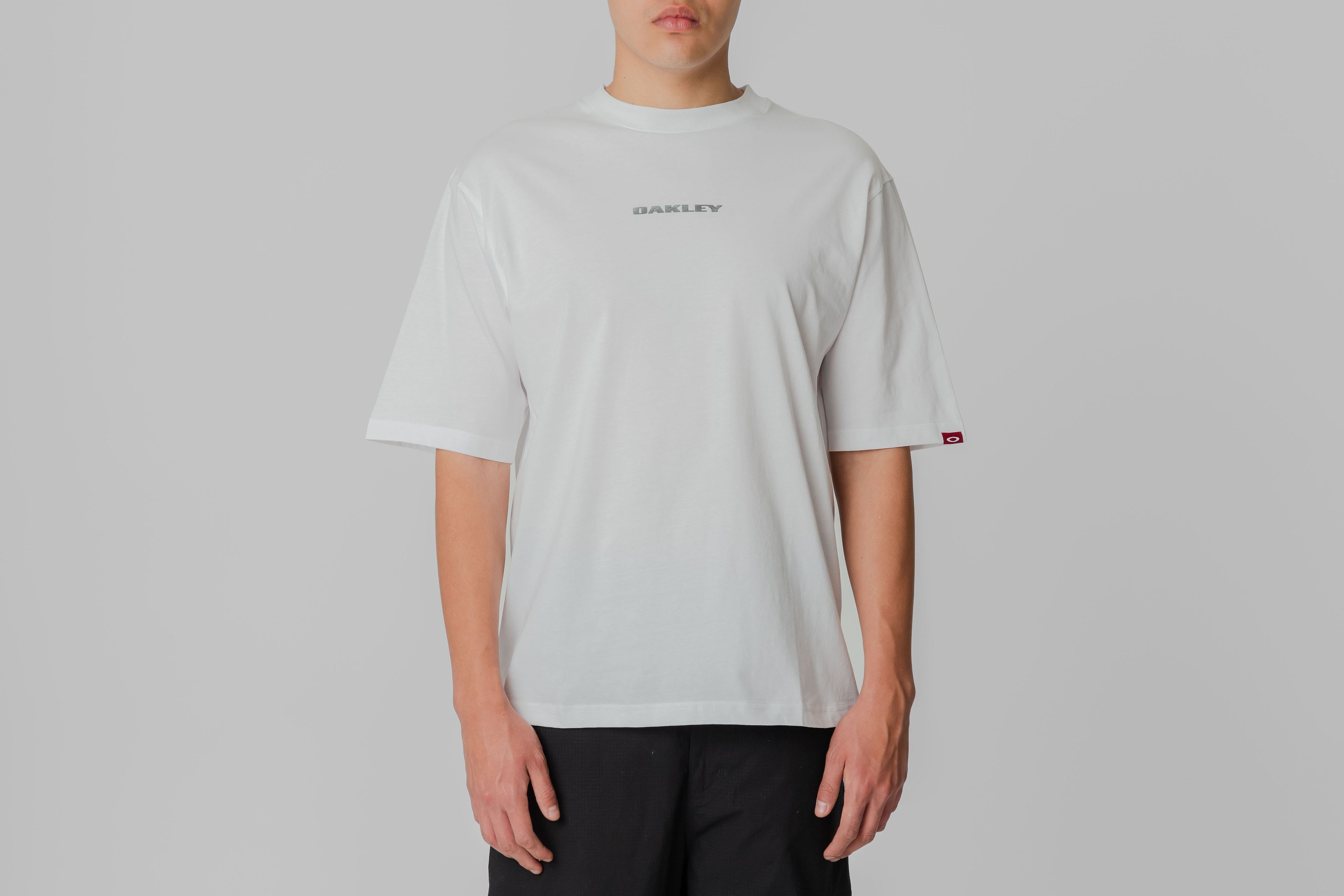 Oakley Heritage F&B Ellipse Tee - FOA408900-100 - Lust México