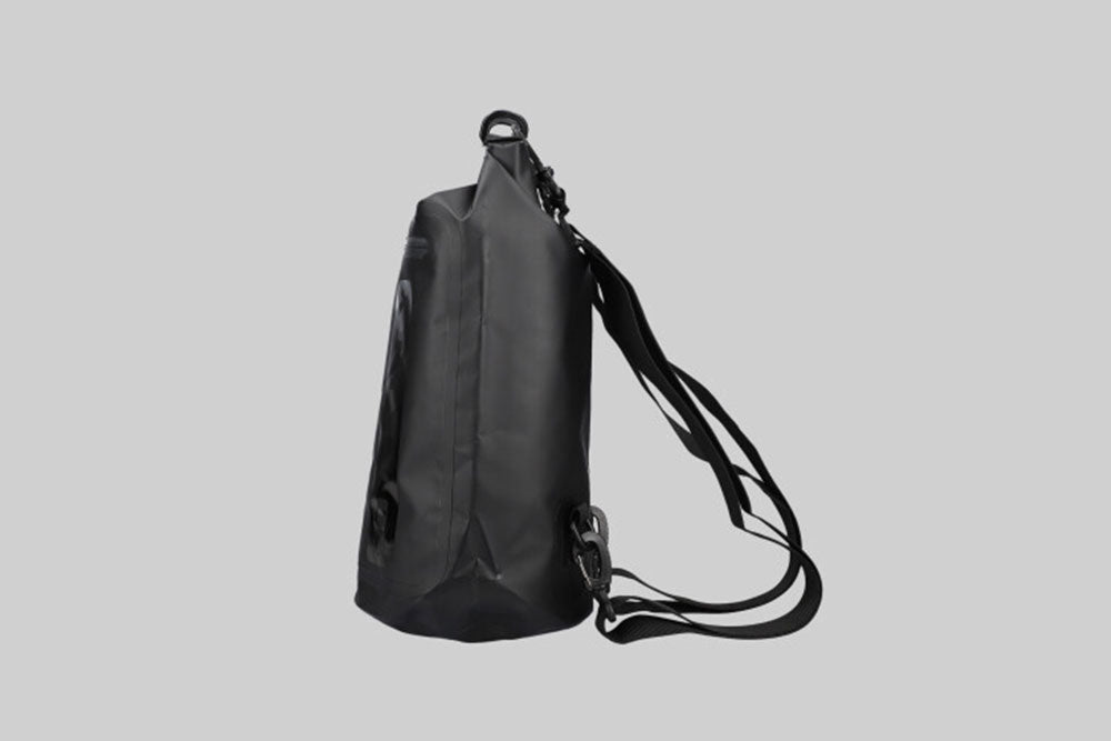 Oakley Barrel 10L Dry Bag 'Blackout' - [sku] - Lust México