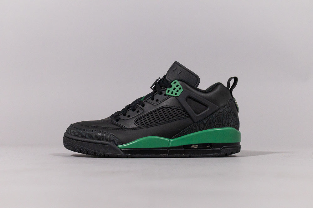 Jordan Spizike Low &