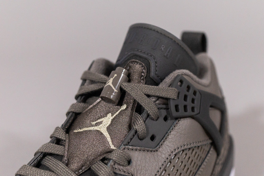 Jordan Spizike Low &