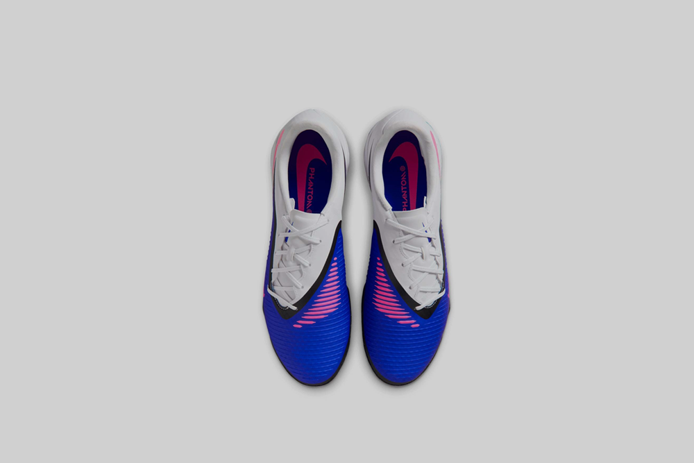 Nike "Sneaker Evolution" Hoodie - FQ6897-610 - Lust México