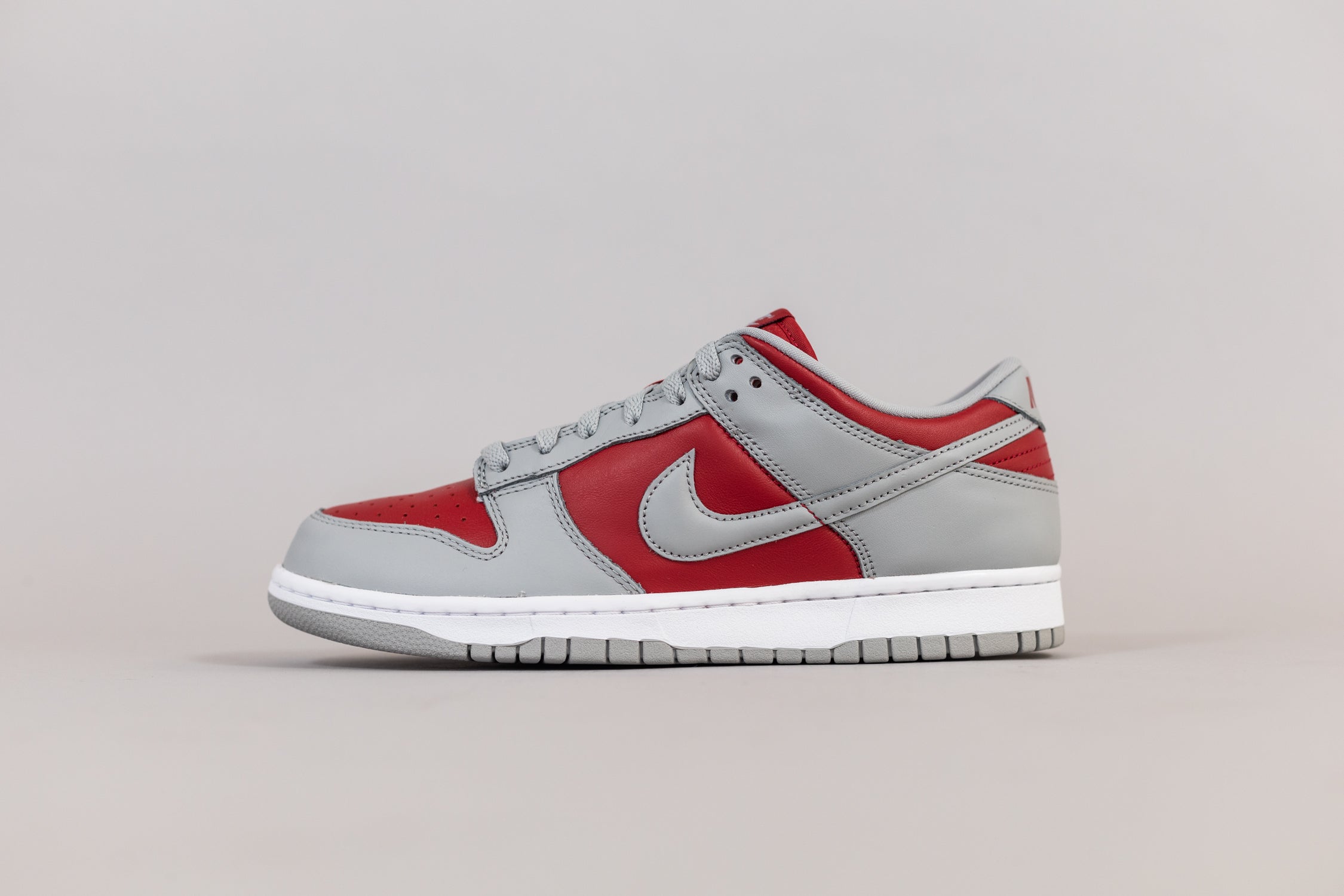 Nike Dunk Low Ultraman Men 10.5