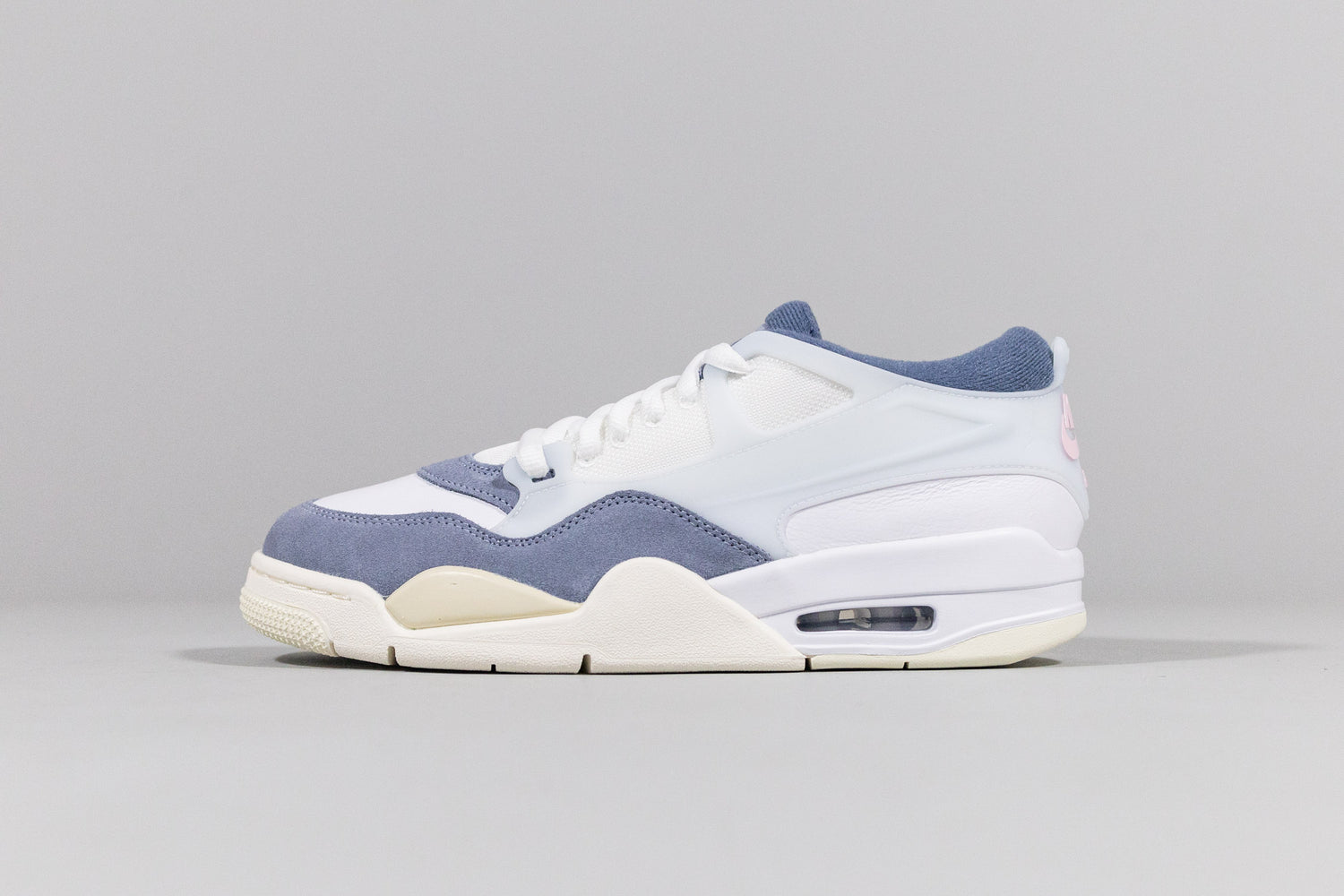 Air Jordan 4 RM &