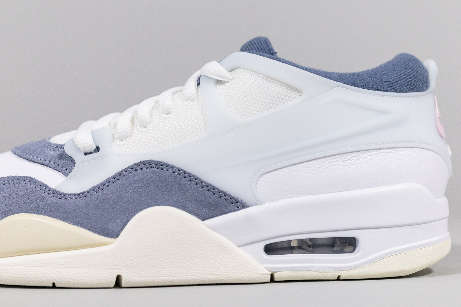 Air Jordan 4 RM &