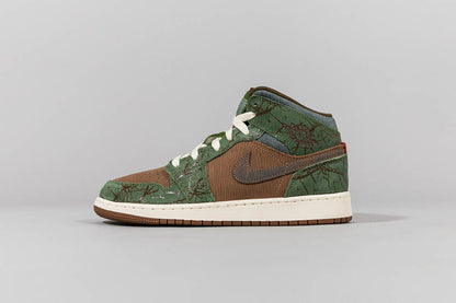 Air Jordan 1 Mid SS &